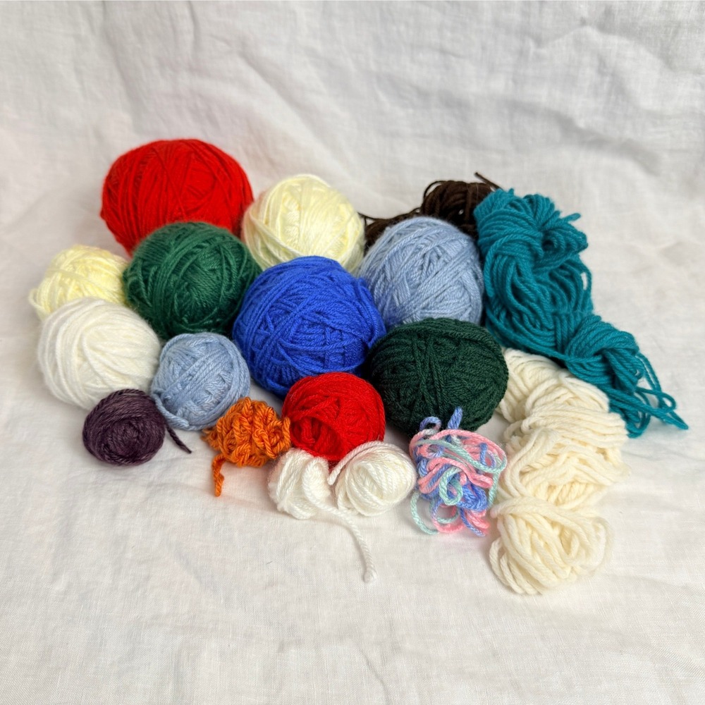 Mixed Yarn Lot Multi Color Crochet Knitting Balls Destash Partial 19oz